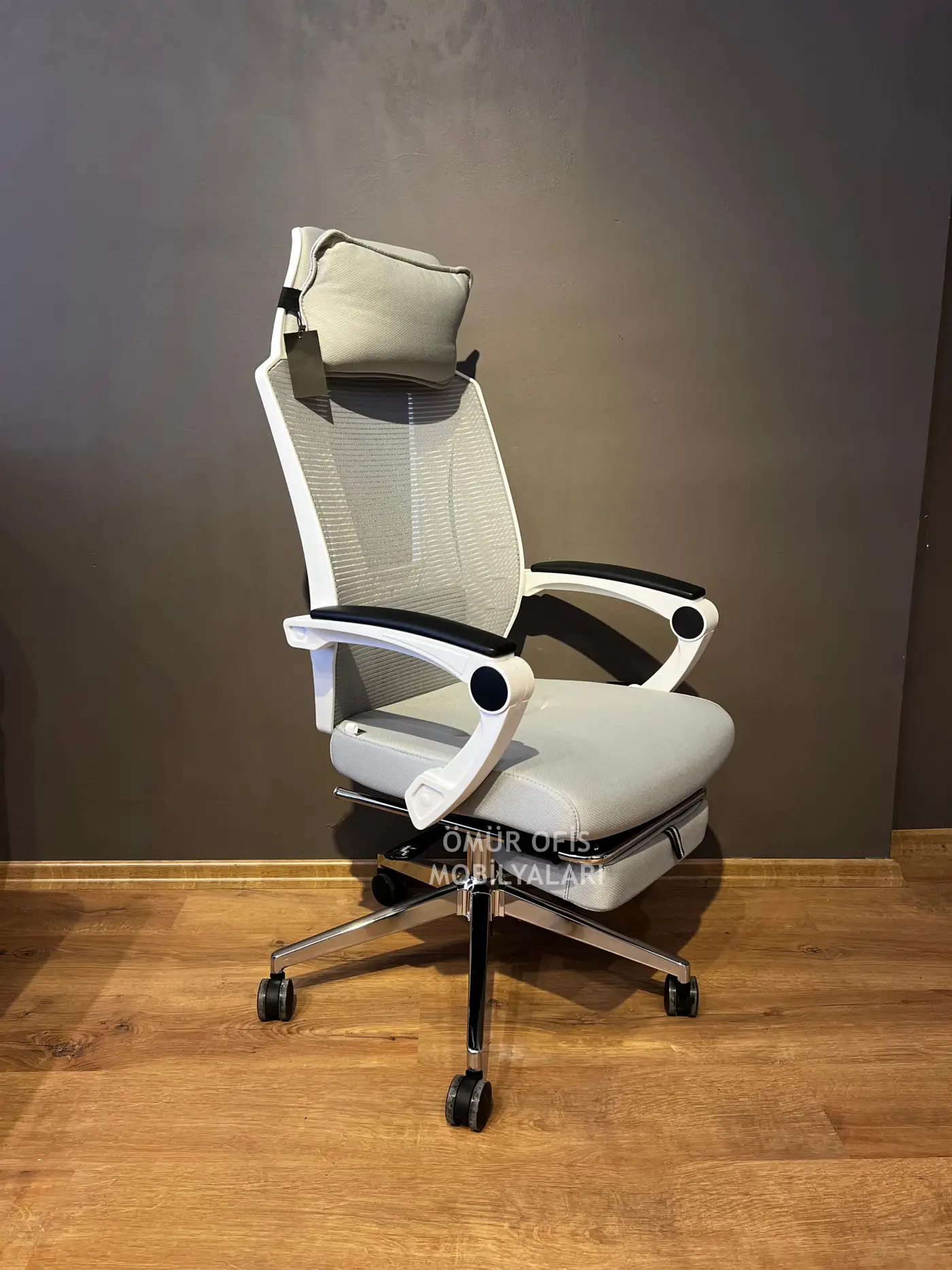 Arden File Makam Koltuğu