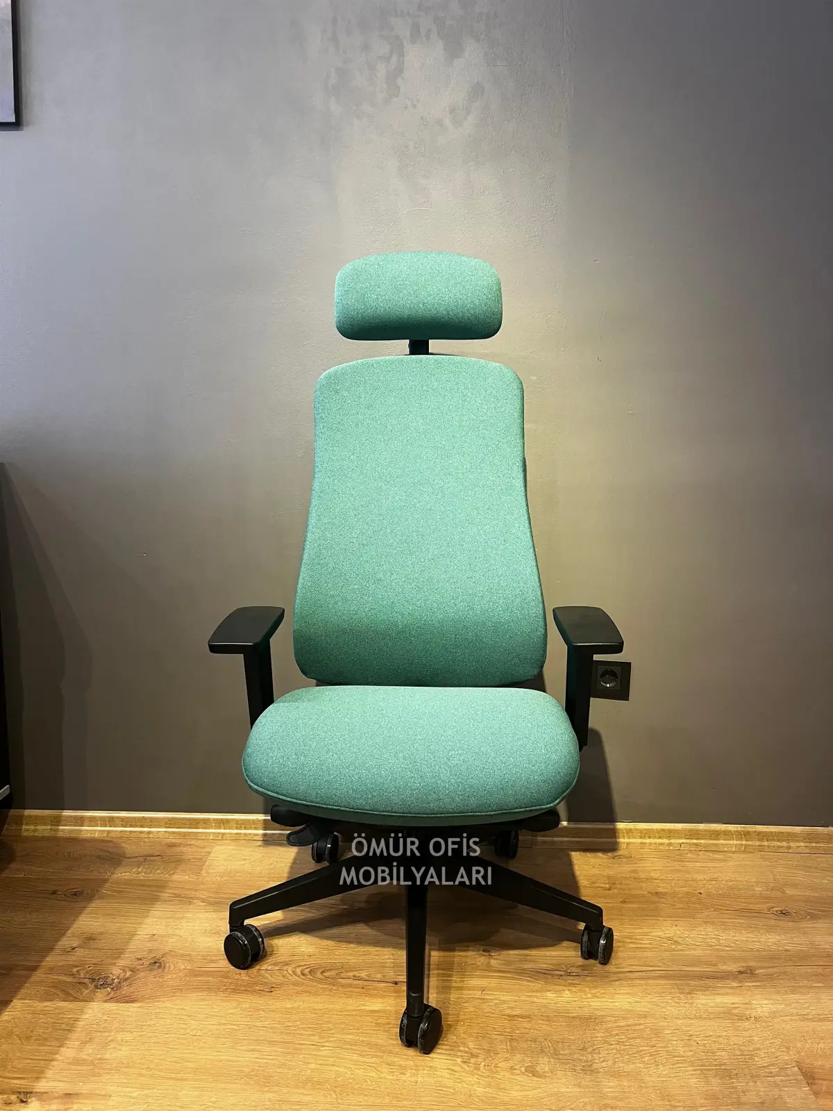 Savona Makam Koltuğu