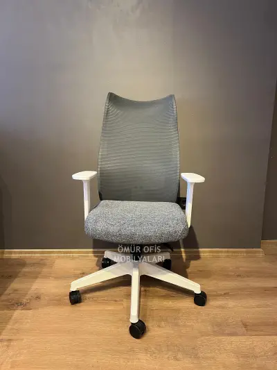 Lucas White Makam Koltuğu