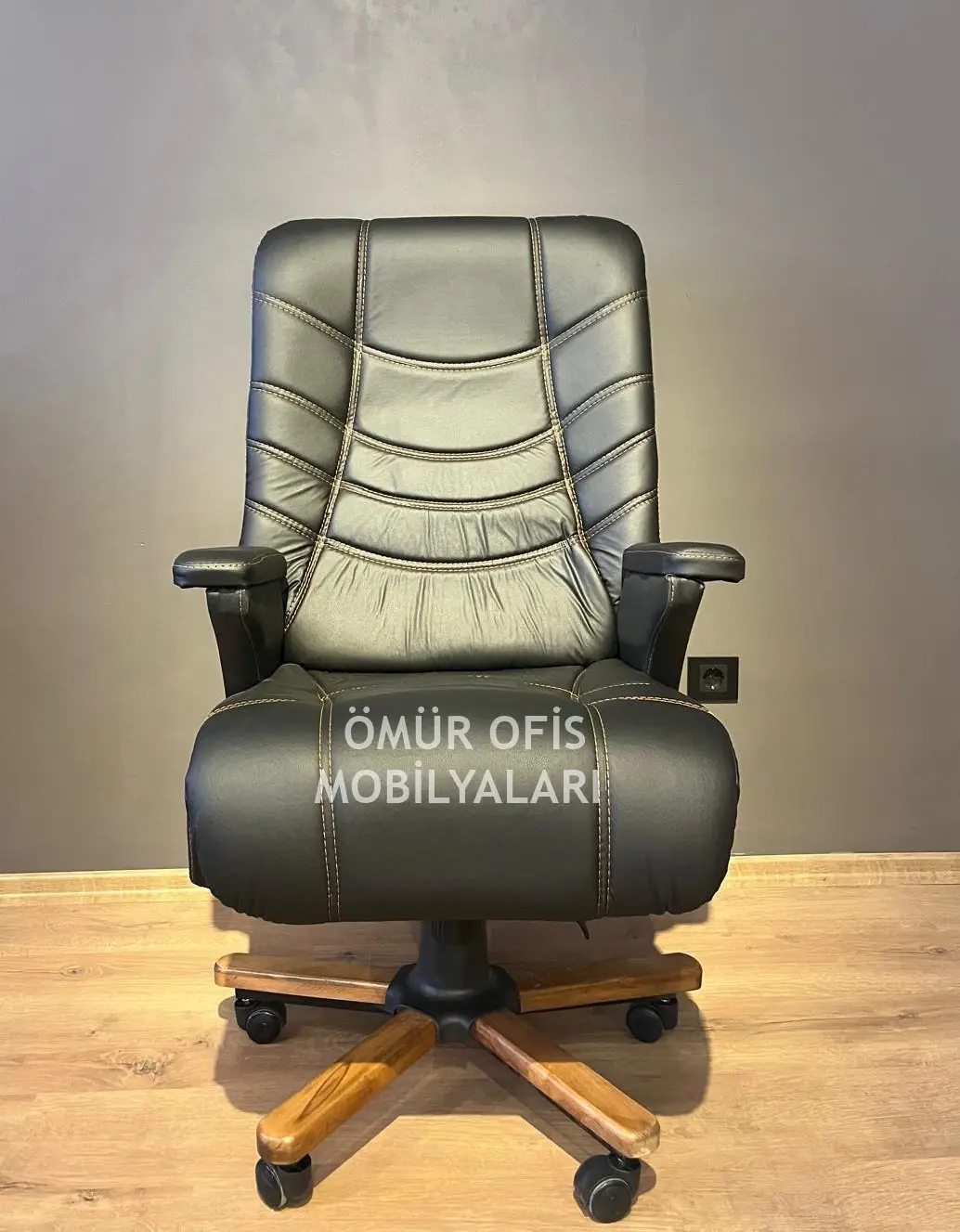 Tiger Ahşap Makam Koltuğu