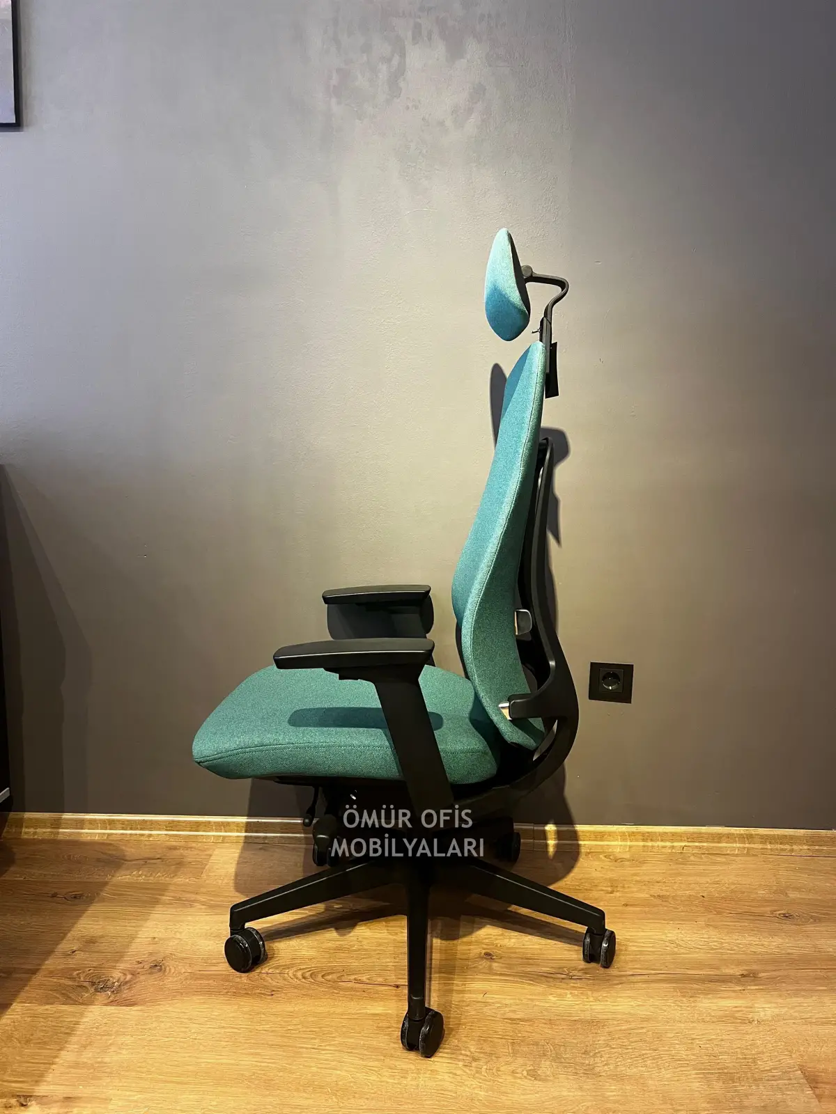 Savona Makam Koltuğu