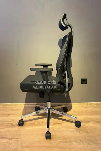 Arvo Makam Koltuğu