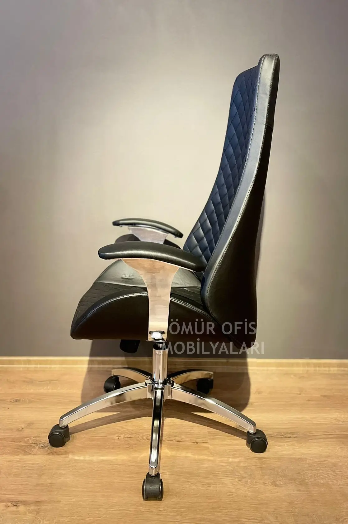 Mango Makam Koltuğu