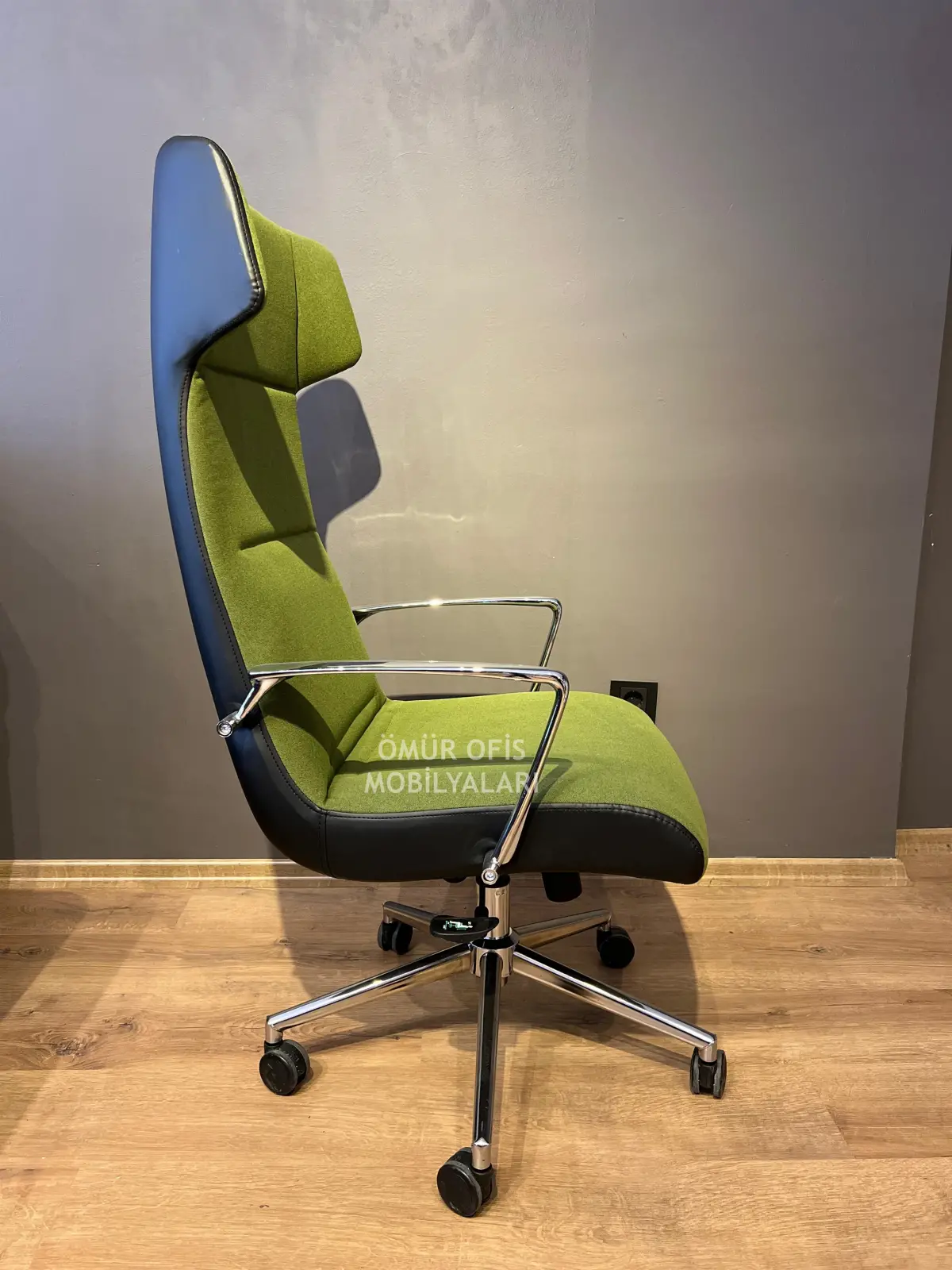 Harmoni Makam Koltuğu