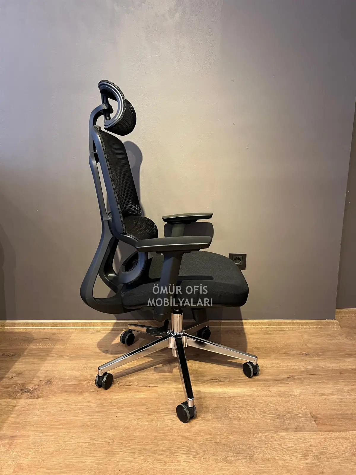 Lugano Black File Makam Koltuğu