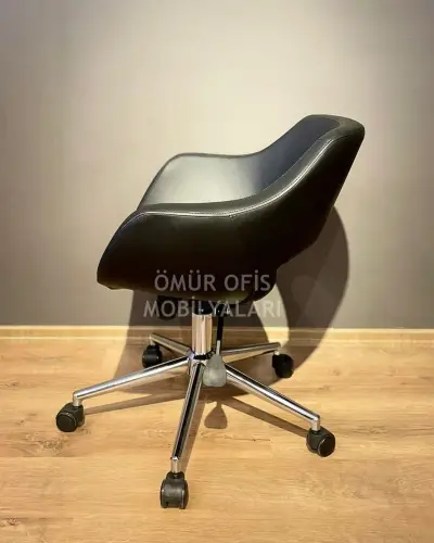 Ceren Şef Koltuğu