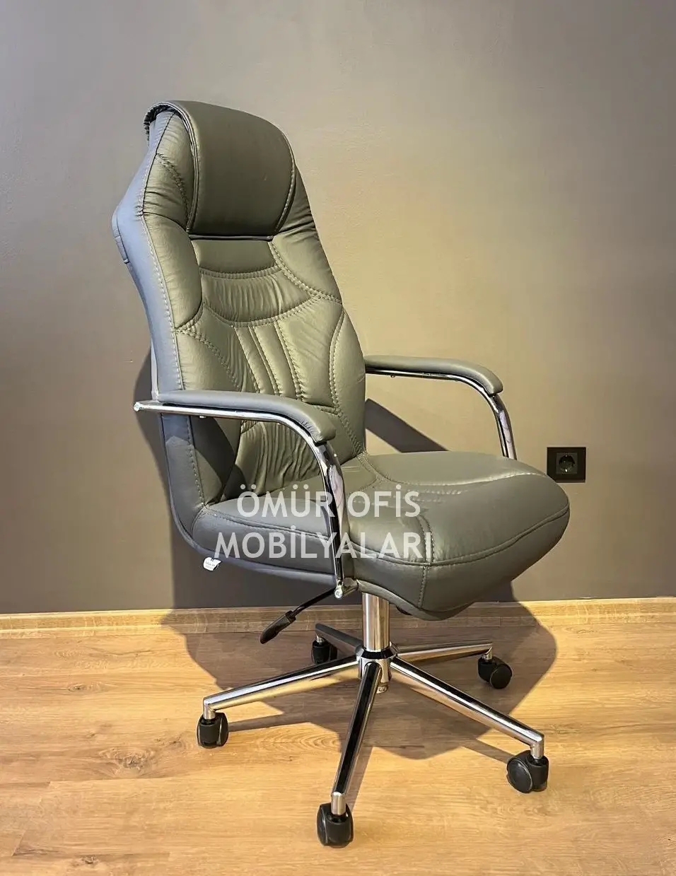 Uzay Krom Koltuk Takımı