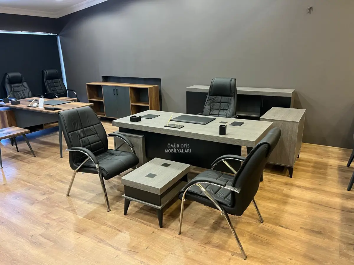 Atanan Makam Takımı + Demir Koltuk Takımı