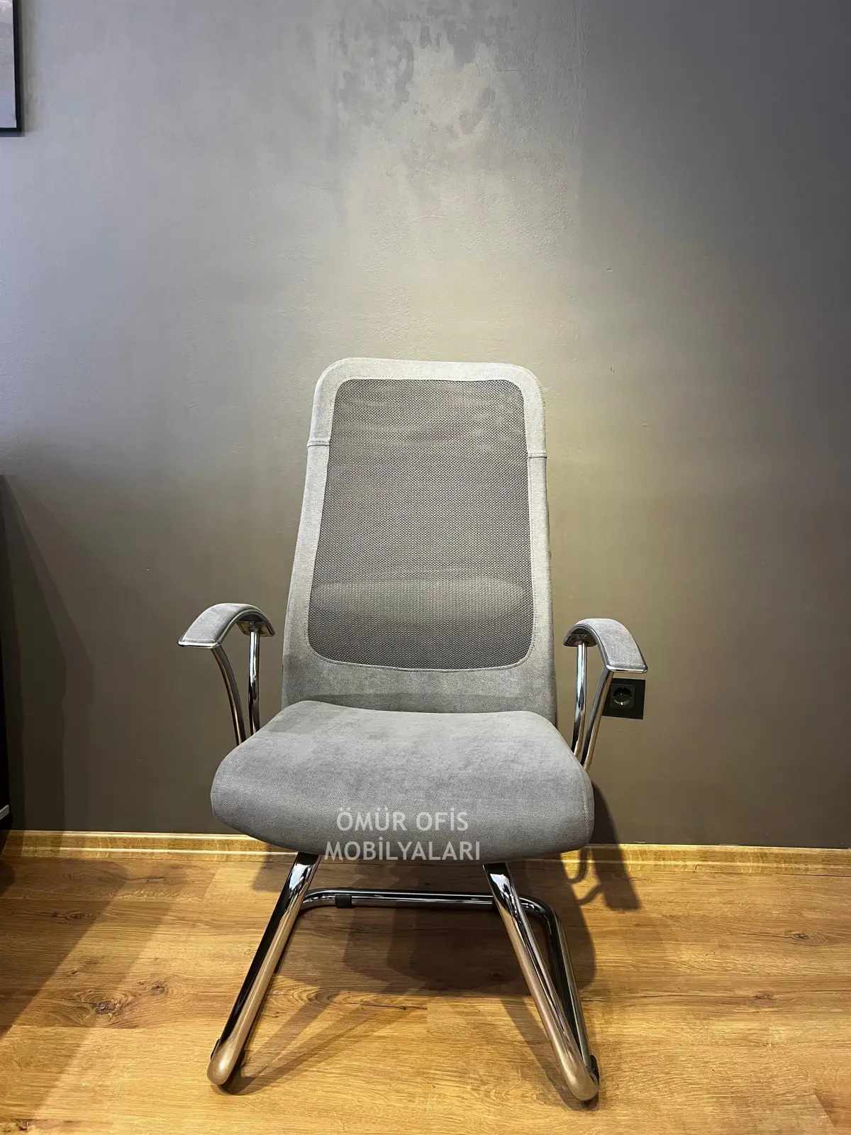 Legas File Misafir Koltuğu