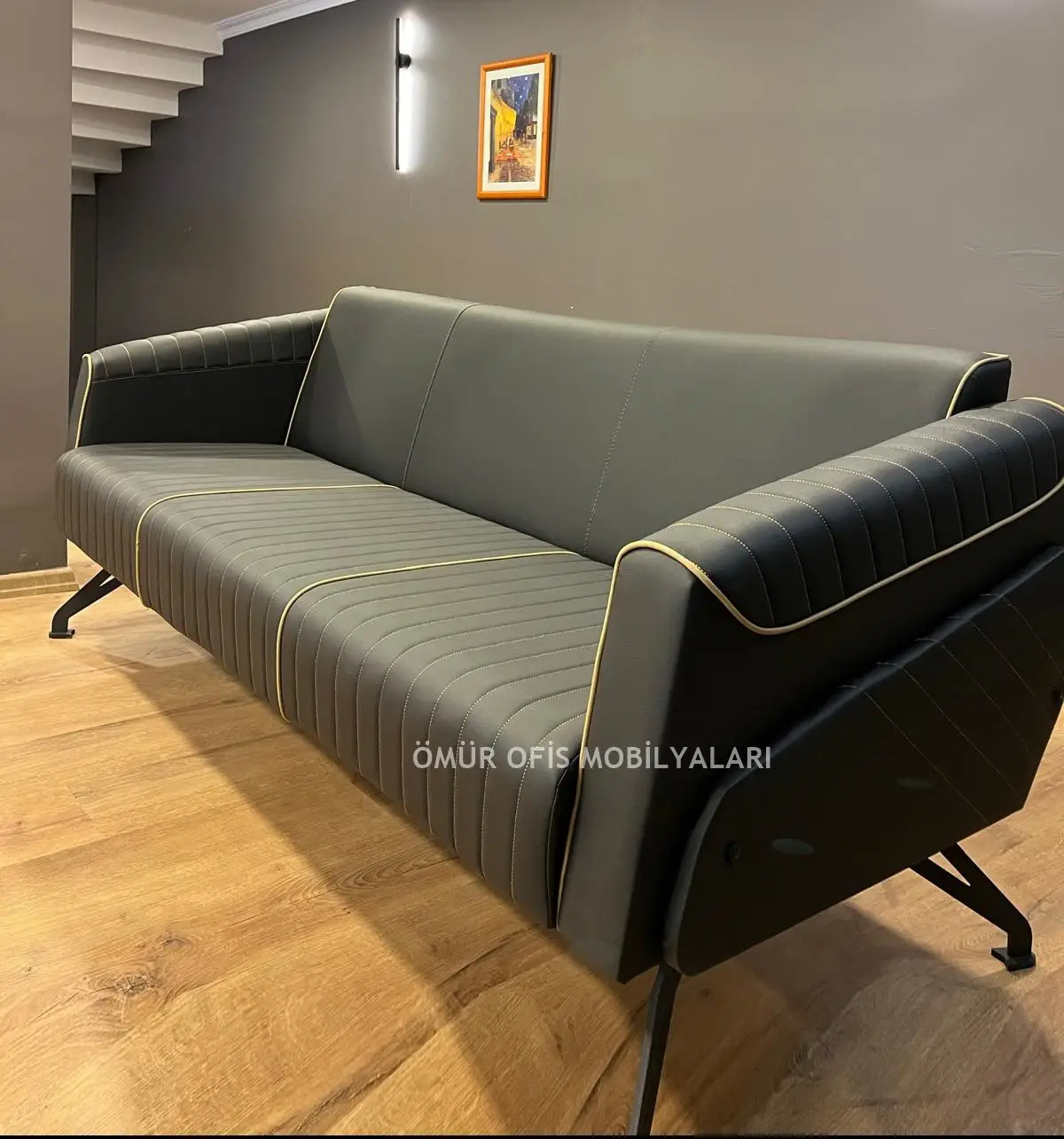 Modena Üçlü Oturma Grubu